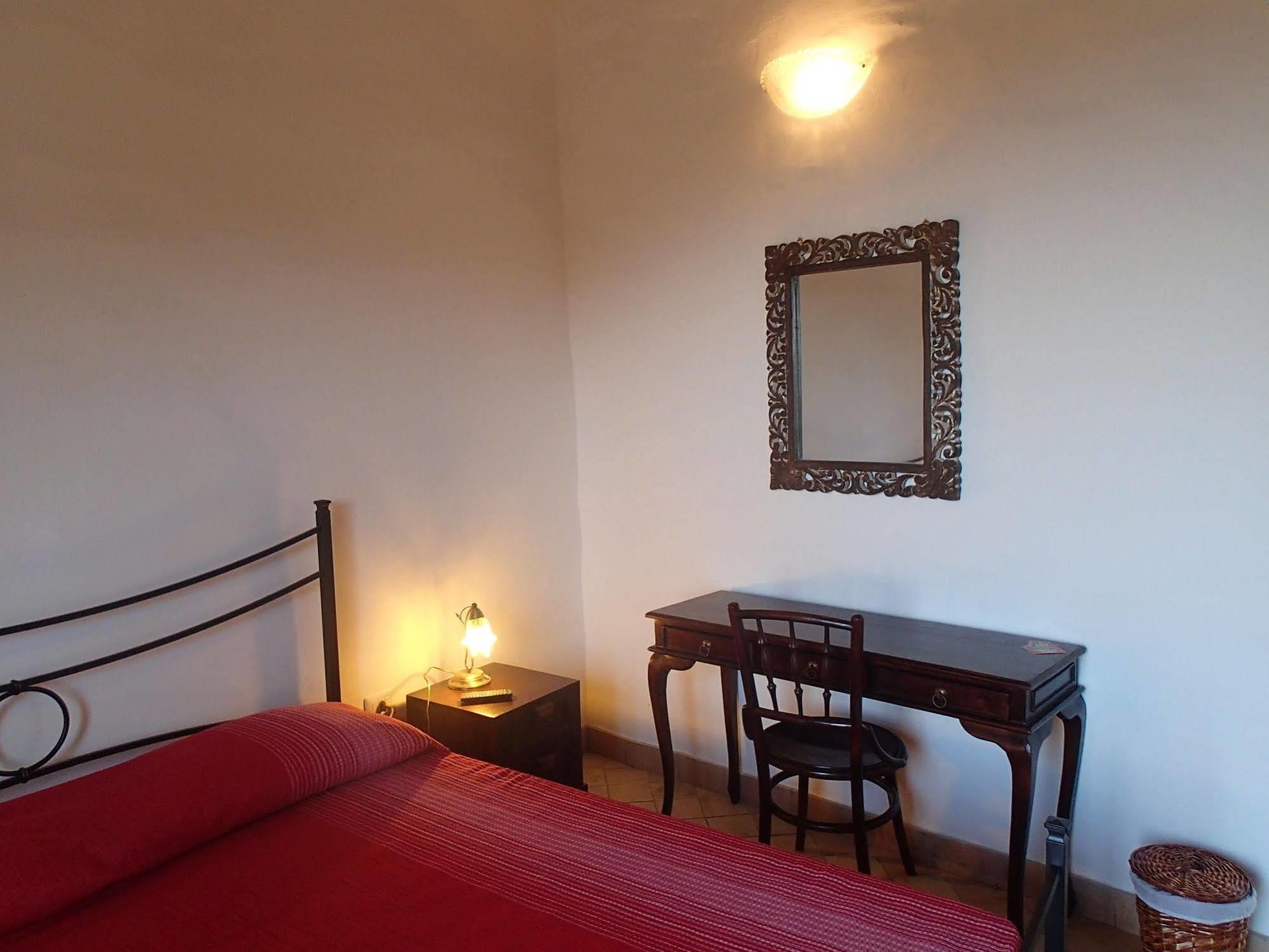 Patitiri Guest House ซานตาเทเรซา ดี รีวา ภายนอก รูปภาพ